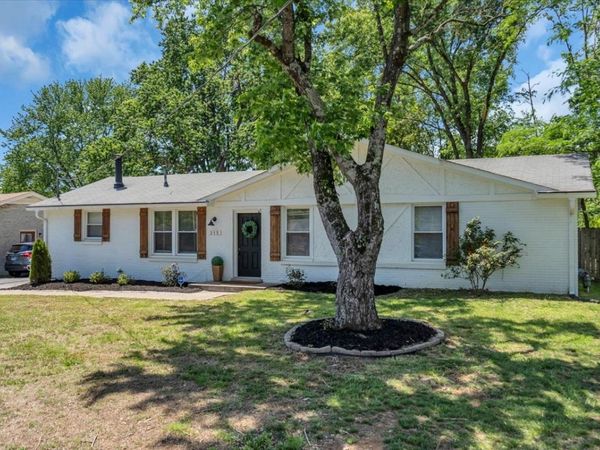215 Blue Ridge Dr , Old Hickory, TN 37138