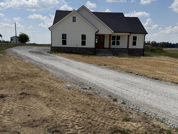 310 Webb Lane , Smithville, TN 37166