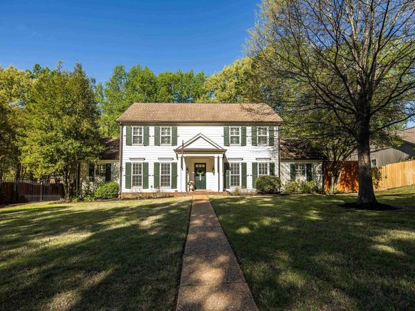 2055 BLACK OAK DR, Memphis, TN 38119