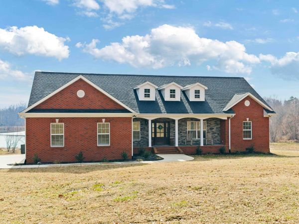 656 Osement Rd , McMinnville, TN 37110