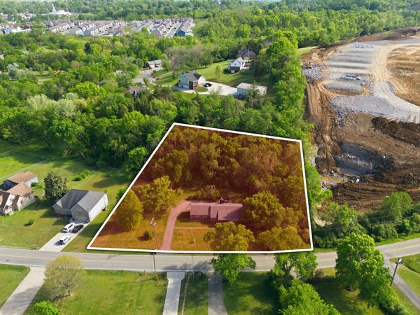 334 Moncrief Ave , Goodlettsville, TN 37072