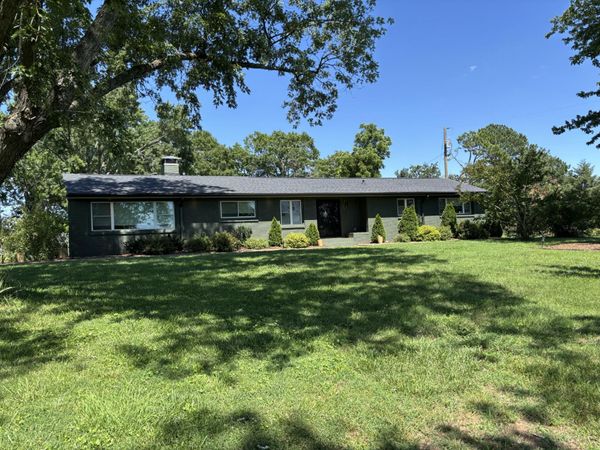 2930 McGavock Pike , Nashville, TN 37214