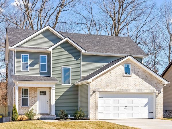 1252 Iris Glen Drive , Clarksville, TN 37042