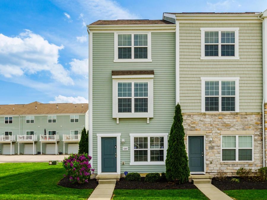 5749 Passage Creek Drive , Dublin, OH 43016 Photo 1