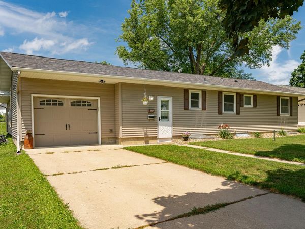 213 Division Street NE, Chatfield, MN 55923