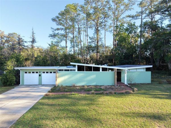 852 NW 2ND AVENUE , WILLISTON, FL 32696