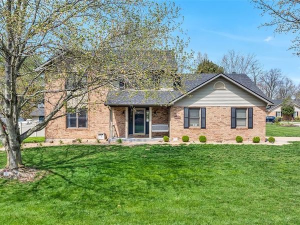 451 Burroughs Road , Columbia, IL 62236