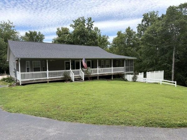 730 Mccallie Ferry Road , Soddy-Daisy, TN 37379