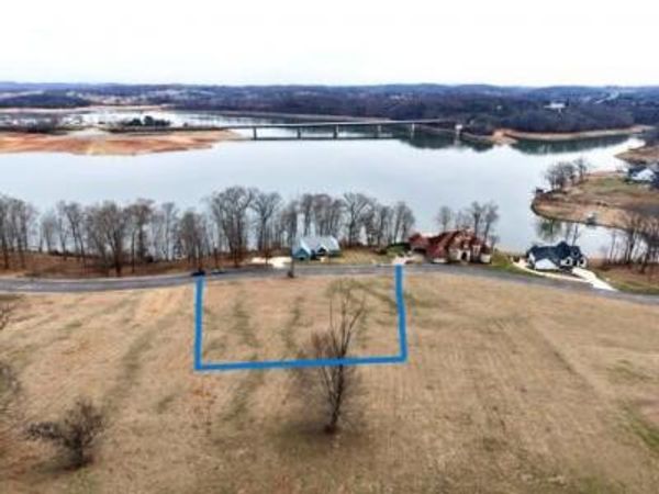 2141 Edgewater Sound, Morristown, TN 37814