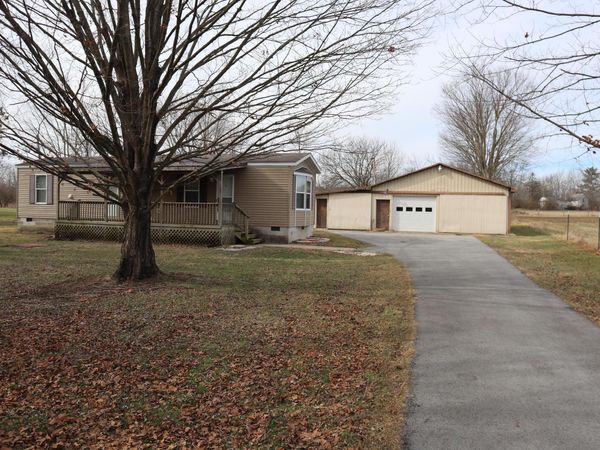 9616 Washington New Marti Road SE, Washington Court House, OH 43160
