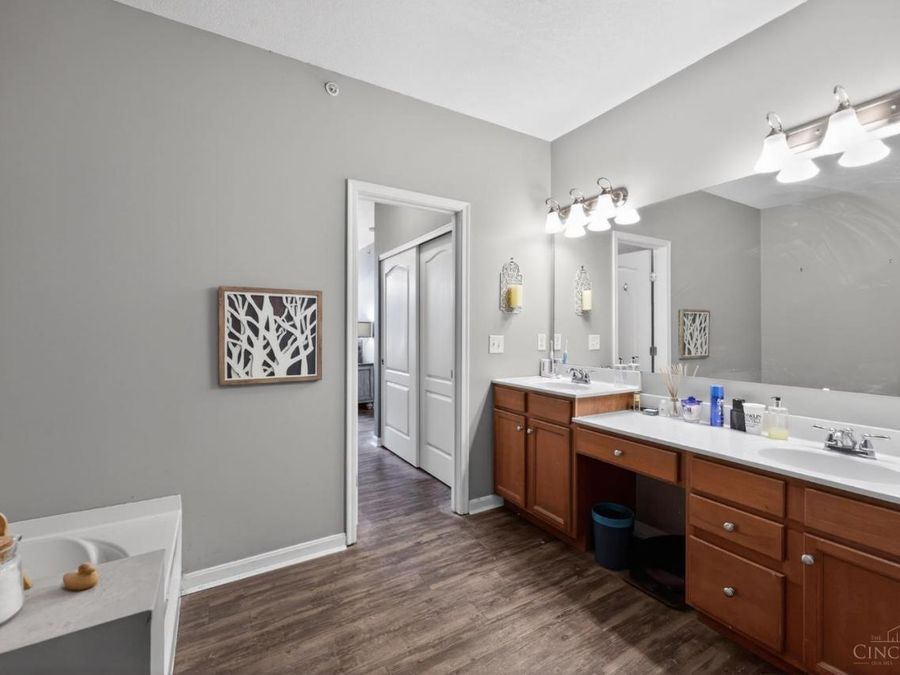 7615 Skyview Circle, Green Township, OH 45248 Photo 19