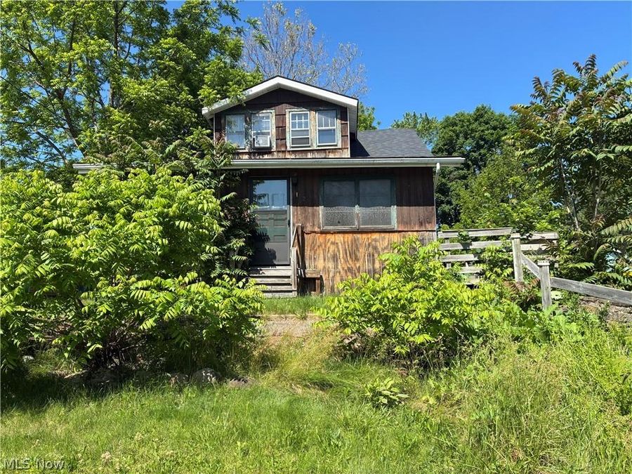 1021 Lakeview Avenue NW, Canton, OH 44708 Photo 1