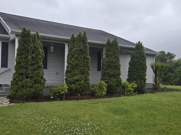 144 Vineyard Rd, Sweetwater, TN 37874