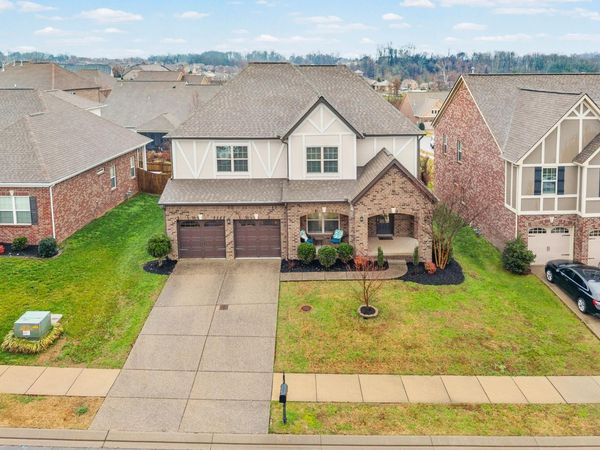1102 Marys Pl , Lebanon, TN 37090