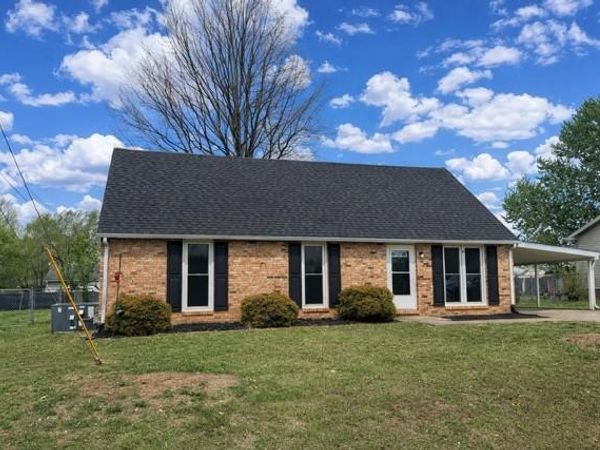 3460 Hermitage Dr , Hopkinsville, KY 42240