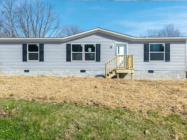 206 Church St , Spencer, TN 38585