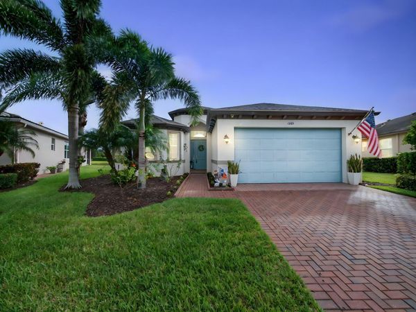 11265 SW Lake Park Drive , Port St. Lucie, FL 34987