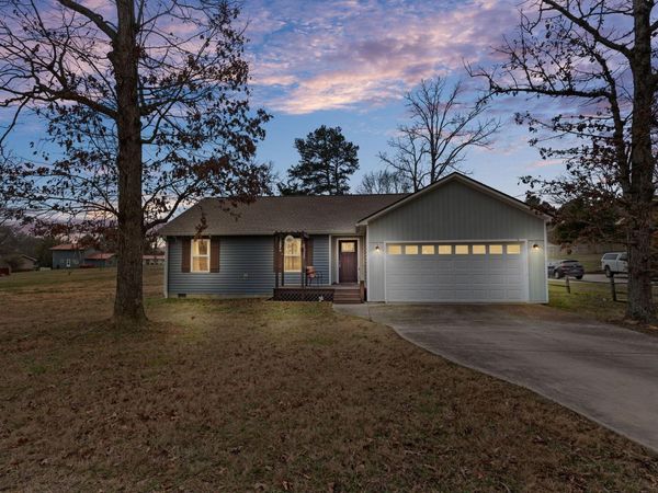 211 Oakwood Circle , Cleveland, TN 37312