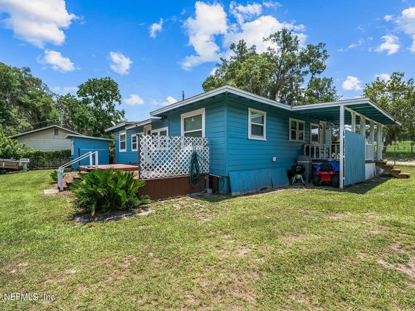 139 DEPOT Road, Hawthorne, FL 32640