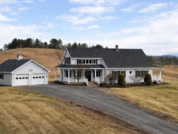 82 Stark Road, Lyndon, VT 05851