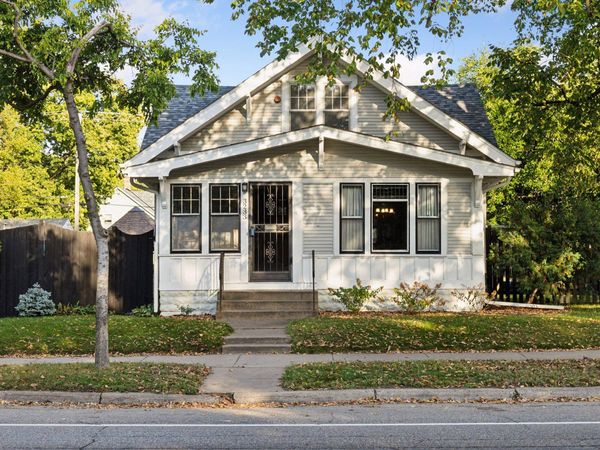 3233 Cedar Avenue S, Minneapolis, MN 55407