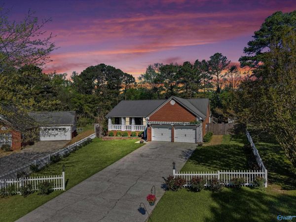 119 Justin Lane, Union Grove, AL 35175