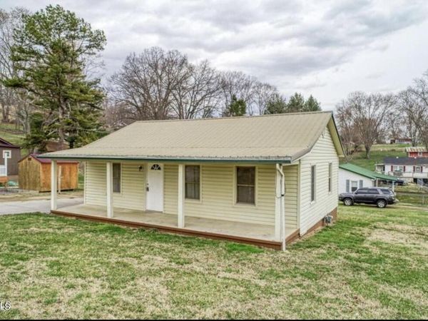 111 Church Street, Surgoinsville, TN 37873