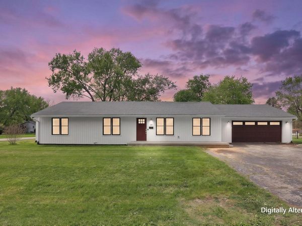 138 Jackson Boulevard , Plain City, OH 43064