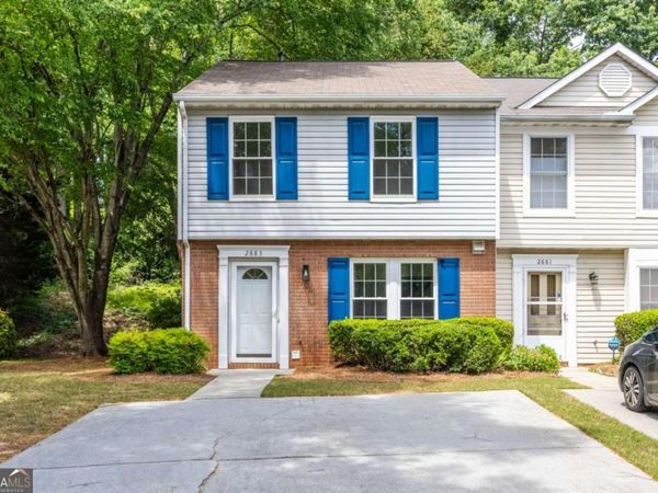 2883 Dresden Square Drive, Atlanta, GA 30341