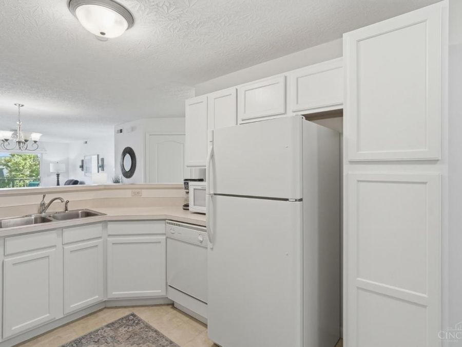 7154 English Drive, Newtown, OH 45244 Photo 14
