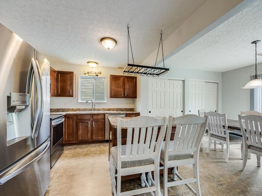 5548 Windsor Court, South Lebanon, OH 45065 Photo 8