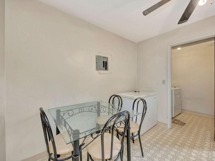 1937 Chaucer Drive, Unit B, Sycamore Township, OH 45237 Photo 11
