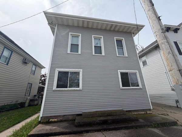 110 S Main Street, La Motte, IA 52054