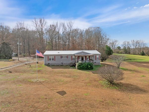 416 Haney School Rd , Decaturville, TN 38329