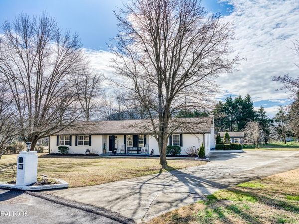 817 Montvue Ave , Kingston, TN 37763
