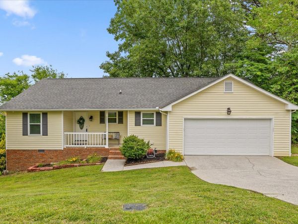 1712 E Rebel Road , Rossville, GA 30741