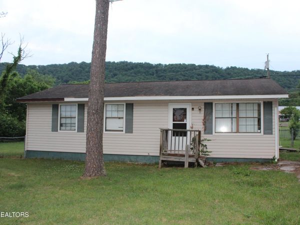 118 Farrington Lane, LaFollette, TN 37766