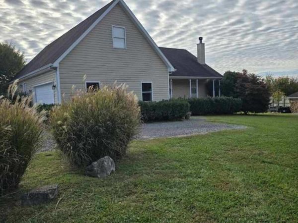 747 E Dumplin Valley Rd, Jefferson City, TN 37760