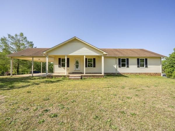 3290 203 HWY, Savannah, TN 38372