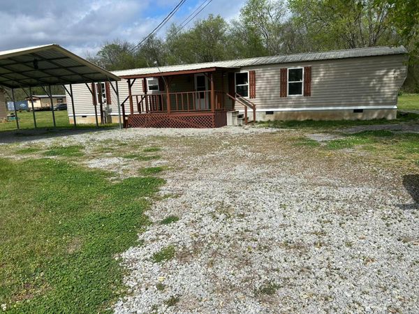 284 Meadow Lark Trail , Graysville, TN 37338