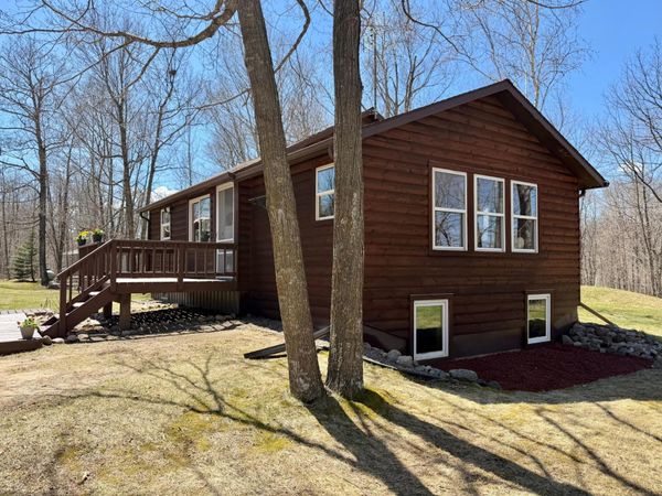 7074 Fairbanks Drive NW, Walker, MN 56484