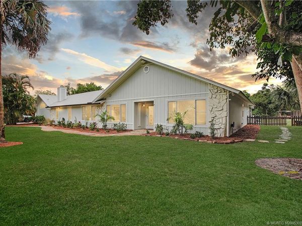 3717 SW Brassie Way , Palm City, FL 34990