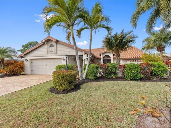 1828 SE Coronado Lane , Stuart, FL 34996