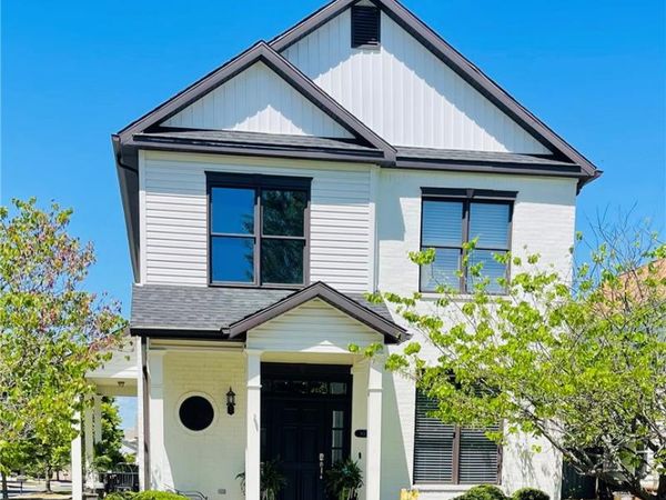 901 NE Arleta Gardens , Bentonville, AR 72712