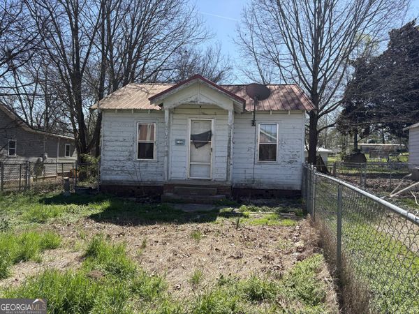 1106 Glentana Road, Rossville, GA 30741