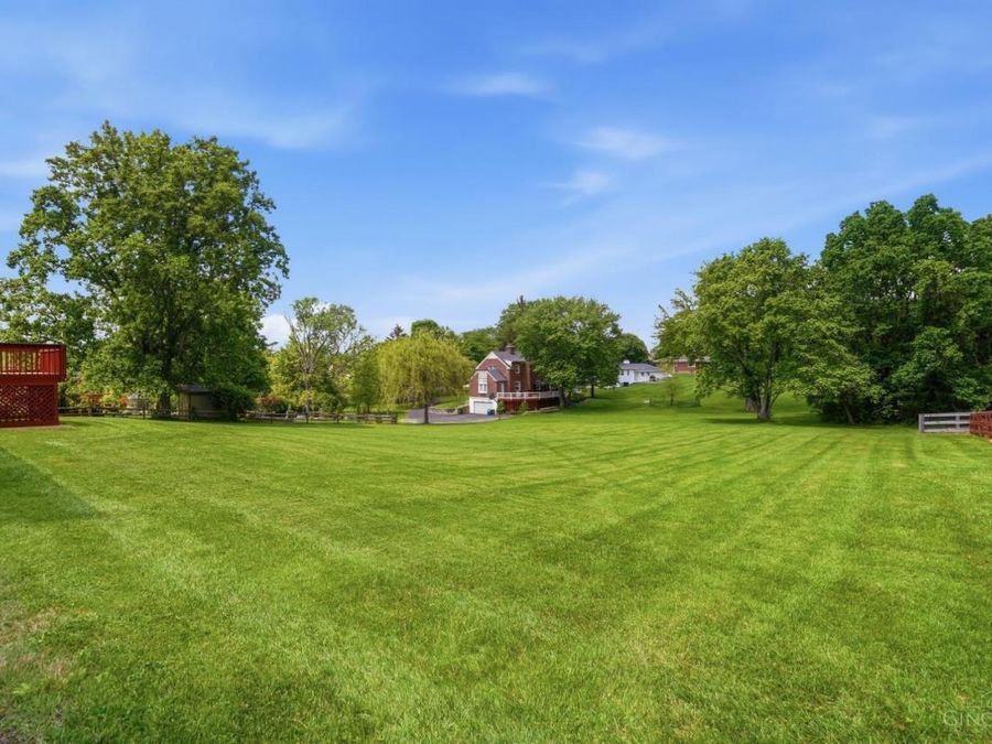 3100 E Galbraith Road, Amberley, OH 45236 Photo 42