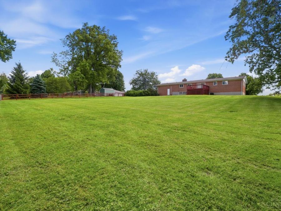 3100 E Galbraith Road, Amberley, OH 45236 Photo 44