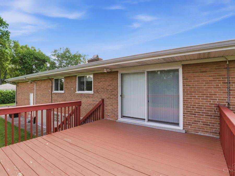 3100 E Galbraith Road, Amberley, OH 45236 Photo 48