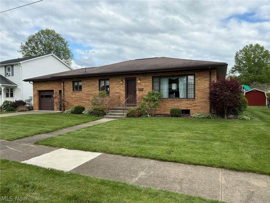120 E 21st Street , Dover, OH 44622 Photo 1