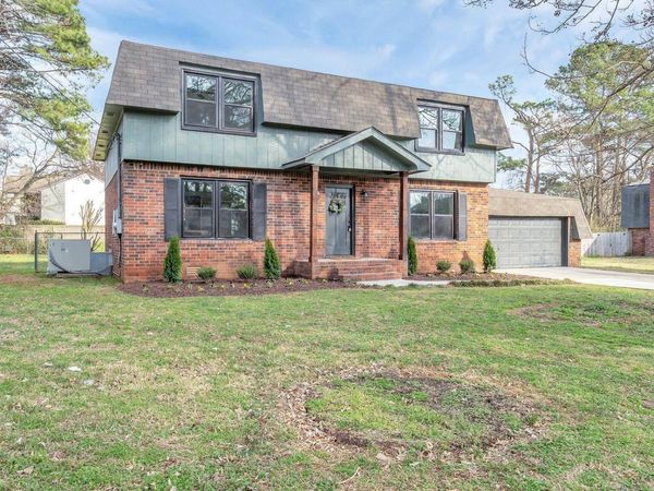 1925 Edenton Drive SW, Huntsville, AL 35803